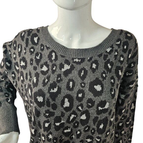 Lucky Brand Animal Print Sweater Women XL Black on Gray Long Slv Cotton Blnd NEW - Picture 5 of 8